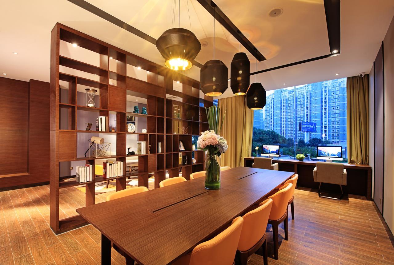 Hampton By Hilton Wuhan Tianhe Airport East Bagian luar foto